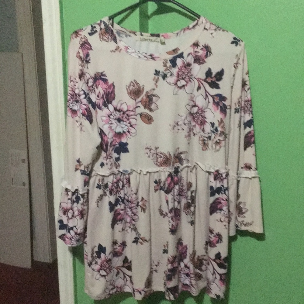 Very comfortable and pretty